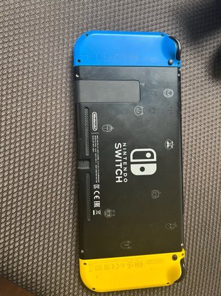 Nintendo Switch con accesorios