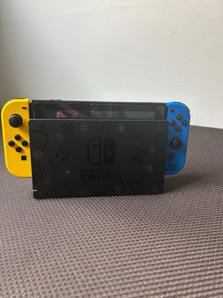 Nintendo Switch con accesorios