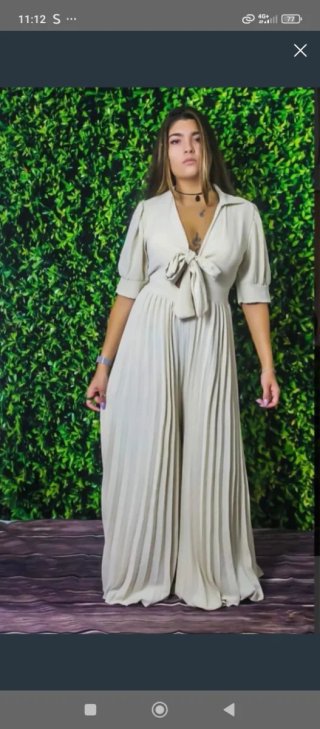 Mono fiesta beige talla S