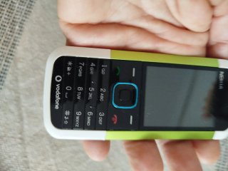 Móvil Nokia Verde y Blanco
