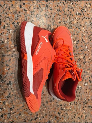 Zapatillas Puma Padel Naranja y Rojo