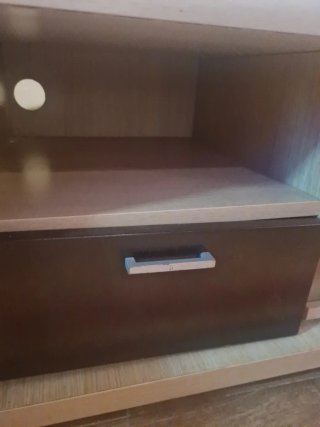 Mesa TV con cajones y estantes