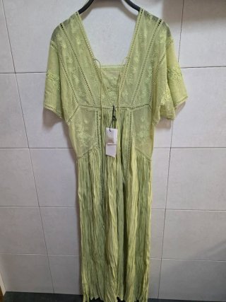 Vestido Zara Plisado Bordado Talla S, M y XL