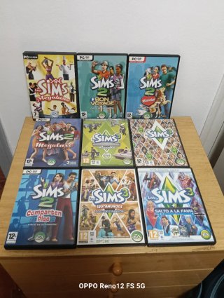 Lote 26 Juegos PC Los Sims (EA Games)