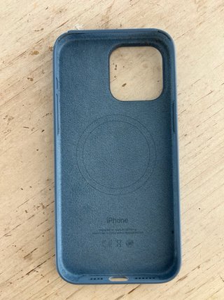 Funda iPhone 15 Pro Max original Case MagSafe