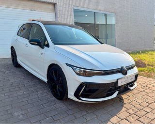 Volkswagen Golf R black