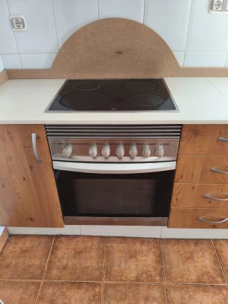 Cocina+electrodomésticos+fregadero+encimera