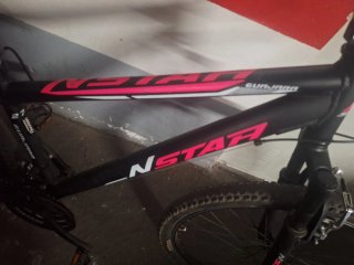 Bicicleta NSTAR Negra y Rosa