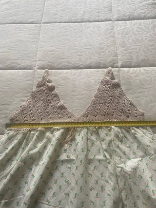 Camisón hecho a mano con crochet