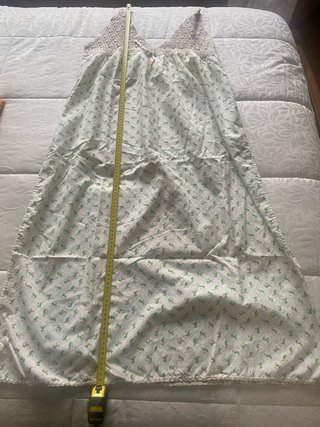 Camisón hecho a mano con crochet