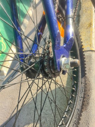 Bicicleta GT Azul