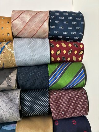 Lote 18 Corbatas de marca