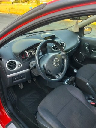 Renault Clio 2006
