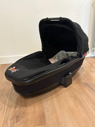 CARRITO BEBÉ Quinny Buzz + Capazo Negro
