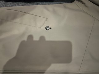 Chaqueta Volcom Beige con Capucha