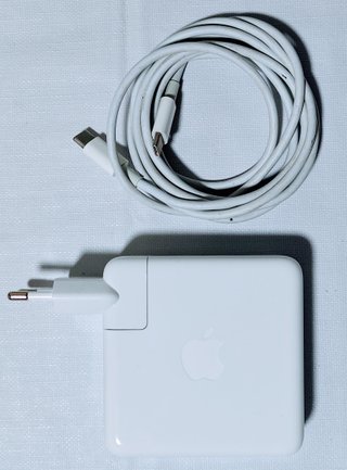 MacBook Pro 13" 256GB 8GB RAM