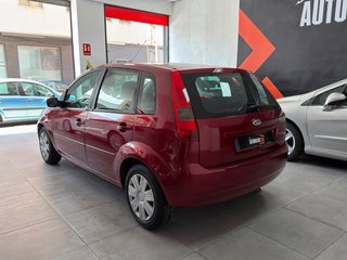 FORD FIESTA AUTOMATICO