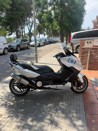 Yamaha Tmax 500 WhiteMax Edición Aniversario
