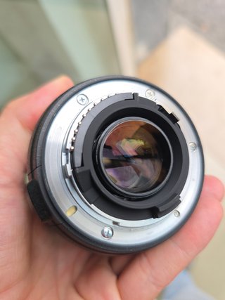 Obiettivo Nikon 18-70mm leggere descrizione