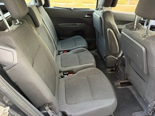 Peugeot 5008 2014