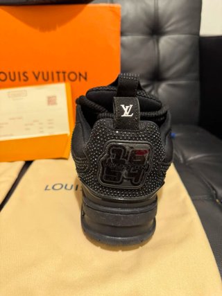 Louis Vuitton Skate Diamante Negro