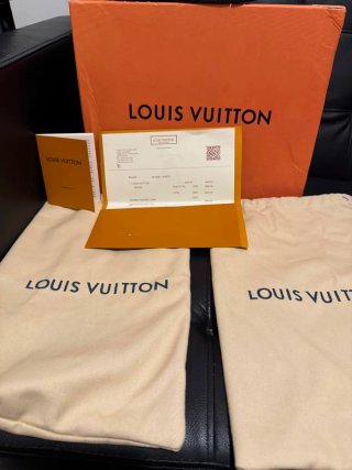 Louis Vuitton Skate Diamante Negro