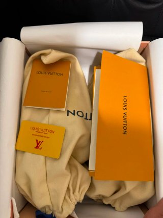 Louis Vuitton Skate Diamante Negro
