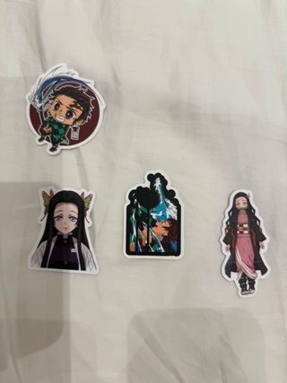 4 Packs de Stickers (Anime, K-Pop y Cultura Pop)