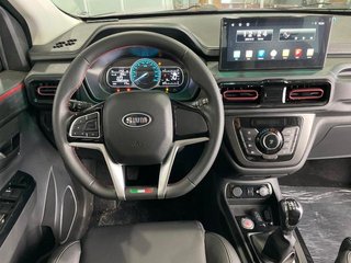 SWM G03F 1.5T MT 5STR 81 kW (110 CV)