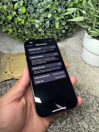 iPhone 15 Negro – 128GB.
