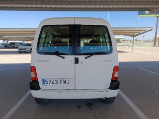 Peugeot Partner 1.6 HDI 90CV etiqueta B