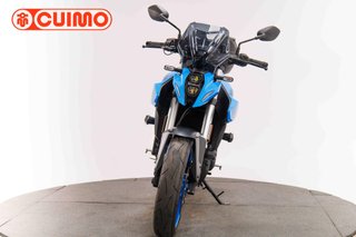 SUZUKI GSX-8S
