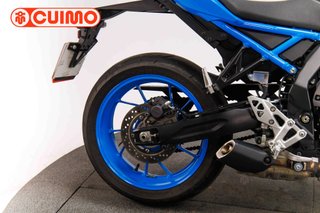 SUZUKI GSX-8S