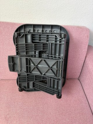 Reposapiés ergonómico gris