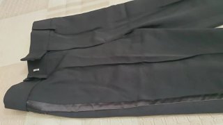 Pantalones negros para niños