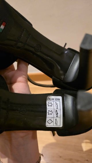 Zapatos de tacón negros Nero Giardini