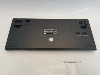 teclado alfanumerico newskill pyros pro