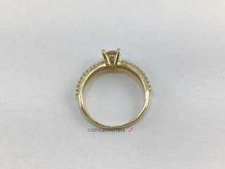 anillo oro 18k con piedra con circonita