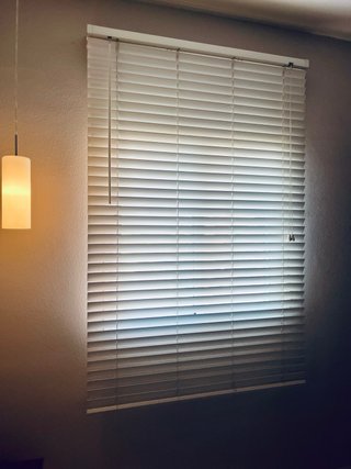 Persiana veneziana PVC effetto legno bianco