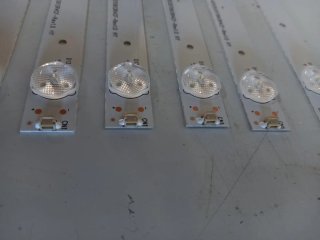 LED TV ref.  CRH K553535T0613R4CF