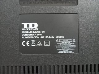 TV TD Systems 32"