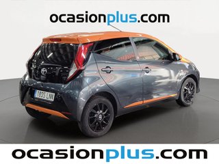 Toyota Aygo 1.0 70 x-cite JBL 53 kW (72 CV)