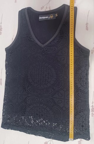 Camiseta Desigual Negra y Multicolor