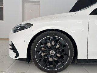 MERCEDES CLASE CLA 180 CON TECNOLOGIA HIBRIDA