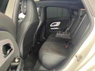 MERCEDES CLASE CLA 180 CON TECNOLOGIA HIBRIDA