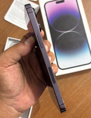 iPhone 14 Pro Max Morado