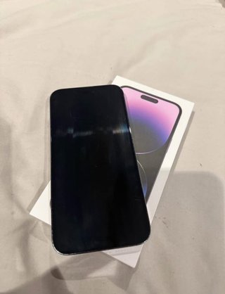 iPhone 14 Pro Max Morado