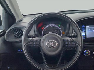 TOYOTA Aygo X Cross Play