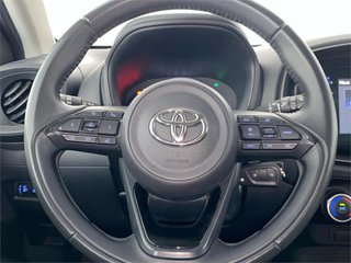 TOYOTA Aygo X Cross Play