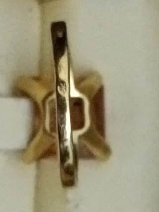 Anillo compromiso   piedra naranja y oro